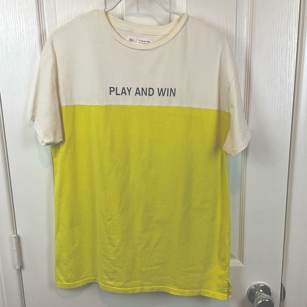 Pre-Owned Zara Boys Play And Win T-Shirt, Size 13-14